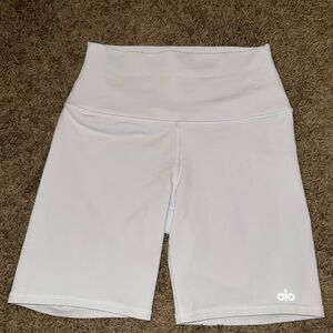 ALO Yoga Women's White High-Waist Shorts